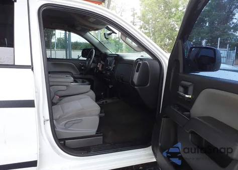 2018 Chevrolet Silverado 1500 Custom z USA, uszkodzony, nr VIN 1GCVKPEH4JZ207639